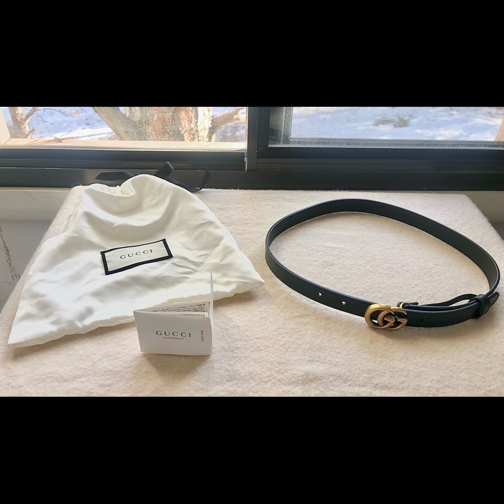 Gucci Double G Black Skinny Belt, Gucci size 70 (28”)